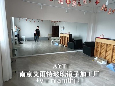 五塘村附近健身房镜子安装