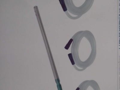 一次性使用吸引连接管组件