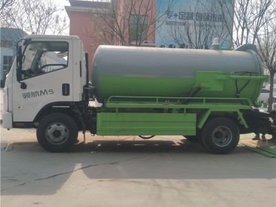福田环卫5立方吸污车小型抽污车现车