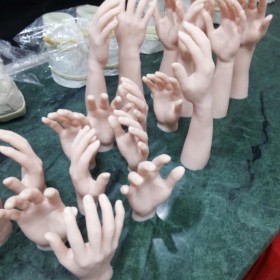 人体硅胶