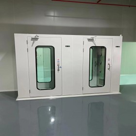 风淋室在高洁净度管理中的辅助作用