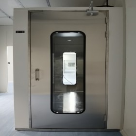 风淋室进出口互锁结构防交叉污染特点