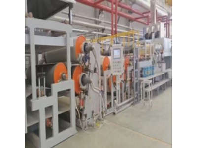 无溶剂人造革生产线机械设备