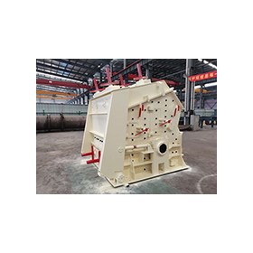 方解石反击式破碎机，上海山卓环保装备有限