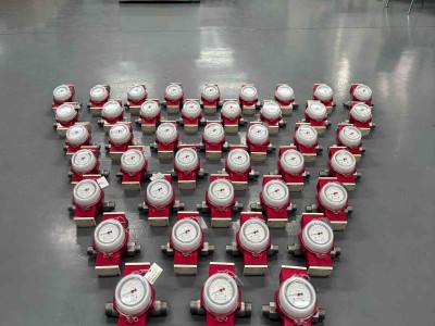 变径螺纹连接流量开关