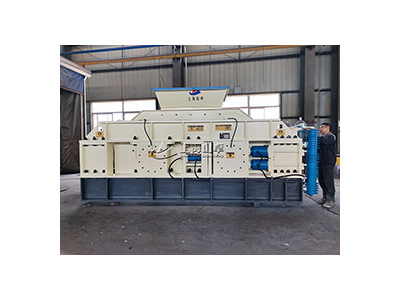 玄武岩液压对辊破碎机，上海山卓环保装备有限