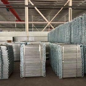 建筑热镀锌筑钢跳板厂家，任丘鑫汇盘扣脚手架走道板