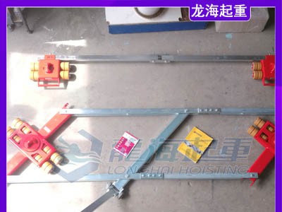 不用叉车60重集装箱如移？JUNG集装箱搬运小坦克